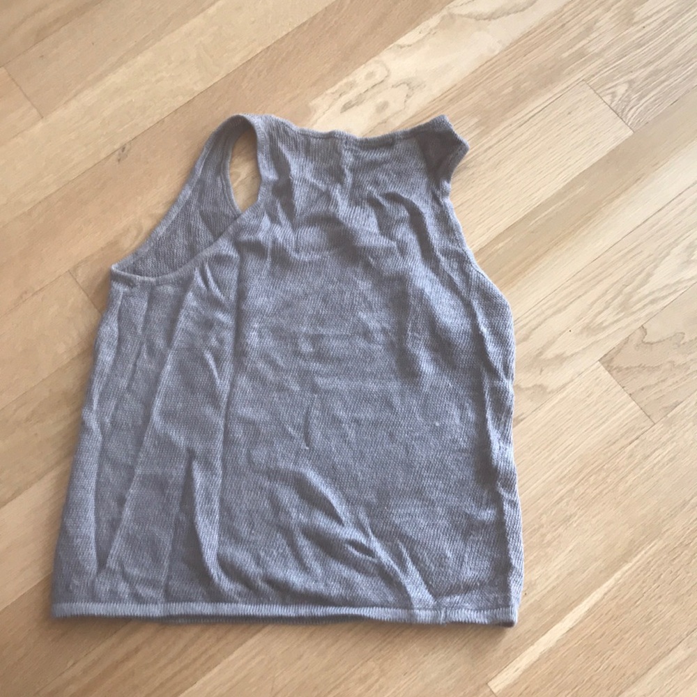 Sweater vest - Picture 3 of 3